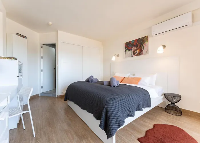 Sunrise Haven, Spacious, Bright, Pool, Terraces * Torremolinos