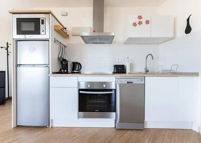 Sunrise Haven, Spacious, Bright, Pool, Terraces * Torremolinos