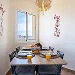 Sunrise Haven, Spacious, Bright, Pool, Terraces *