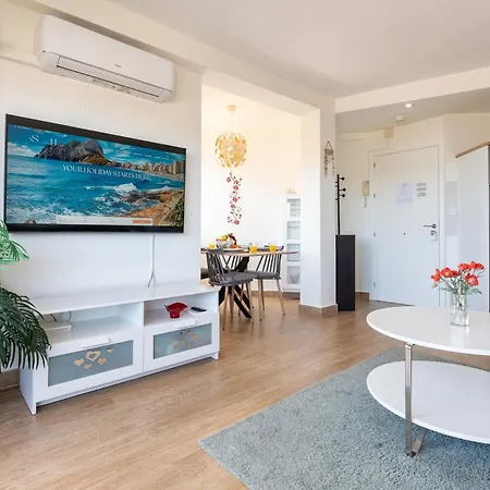 Sunrise Haven, Spacious, Bright, Pool, Terraces Апартаменты Торремолинос