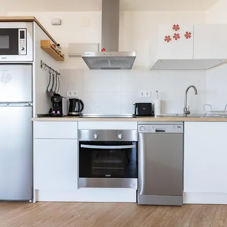 Sunrise Haven, Spacious, Bright, Pool, Terraces * Torremolinos