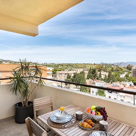 Apartamento Sunrise Haven, Spacious, Bright, Pool, Terraces